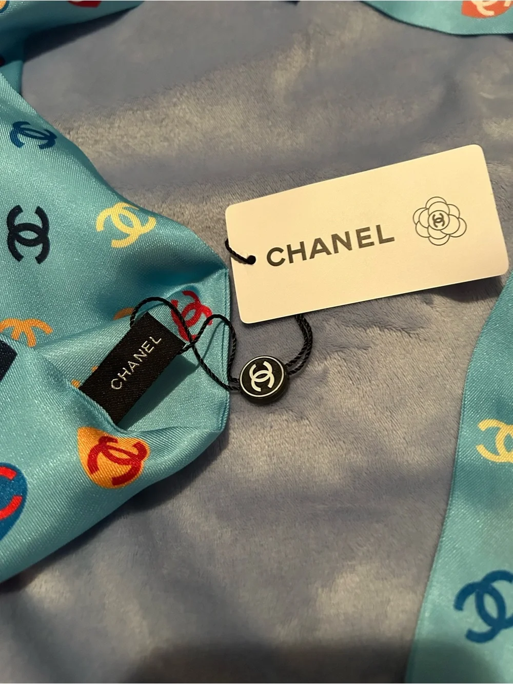 CC Blue Logo-Print Silk Twilly Scarf with Hearts